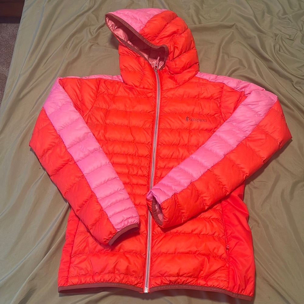 Cotopaxi Fuego Hooded Down Jacket - Red and Pink
